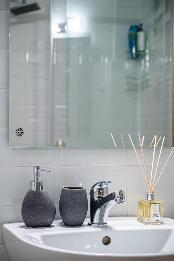 One Salonica Deluxe Apartment 2 Екстериор снимка